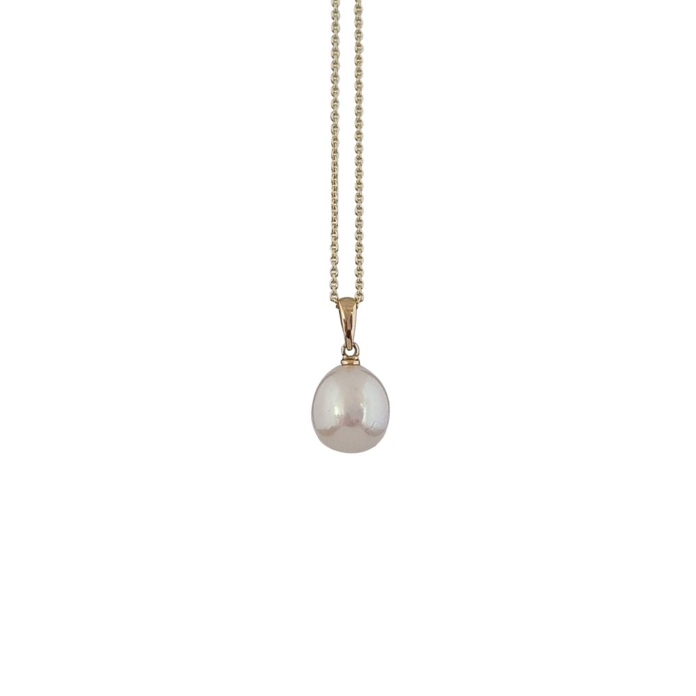 Yellow Gold Pearl Pendant