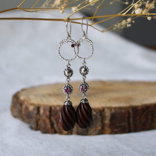 Zilveren Oorbellen met Roze Toermalijn en Houten Druppels
